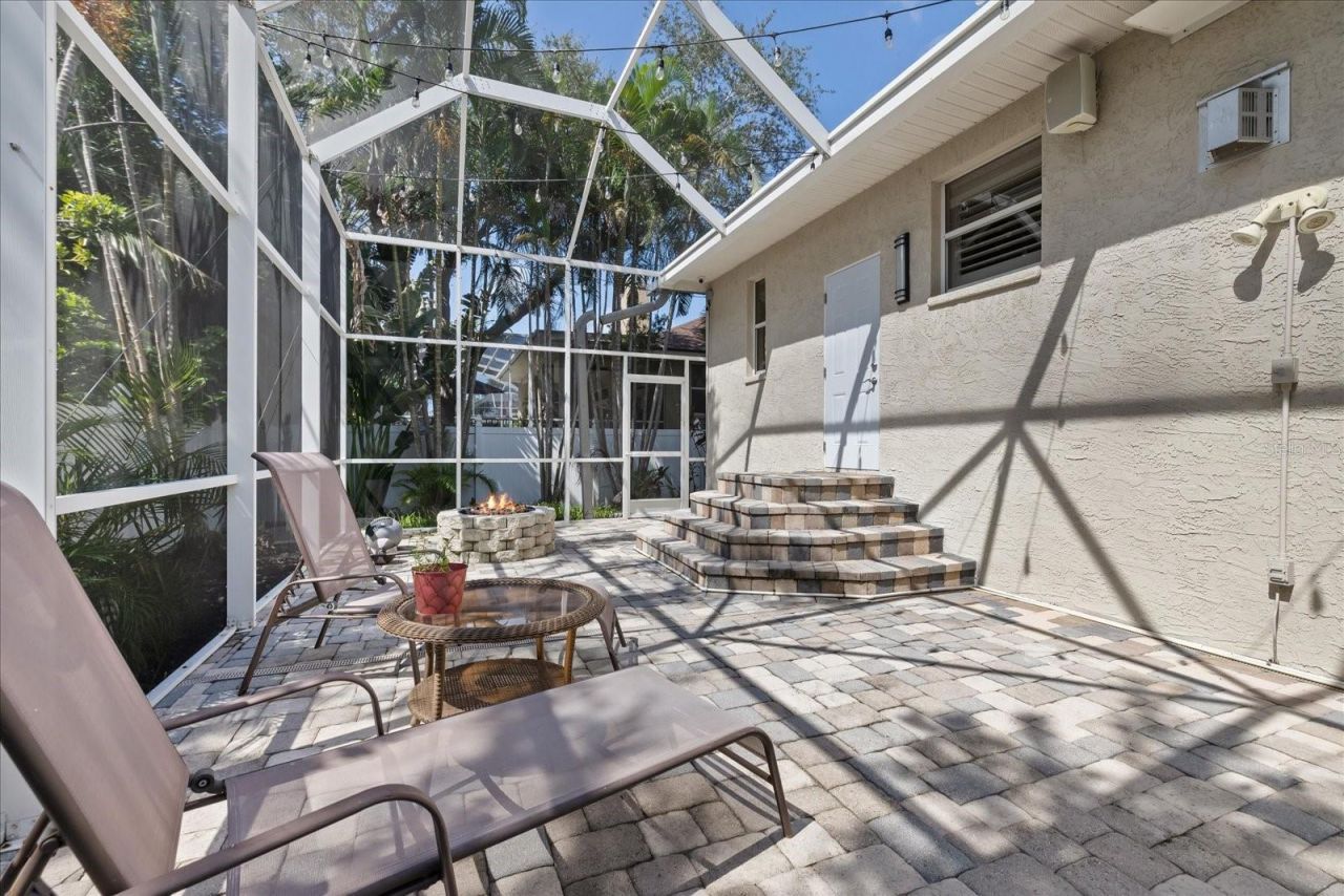 2706 Skimmer Point Drive S, Gulfport, FL 33707 Photo