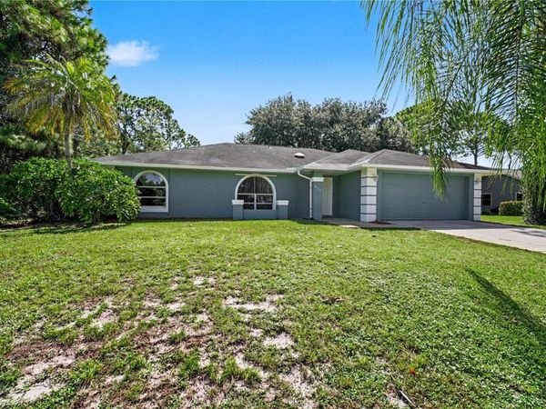 829 NE PEMBROKE AVENUE, PALM BAY, FL 32907
