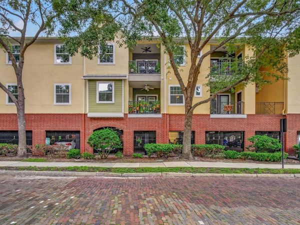 2010 E PALM AVENUE , Unit 14318, TAMPA, FL 33605