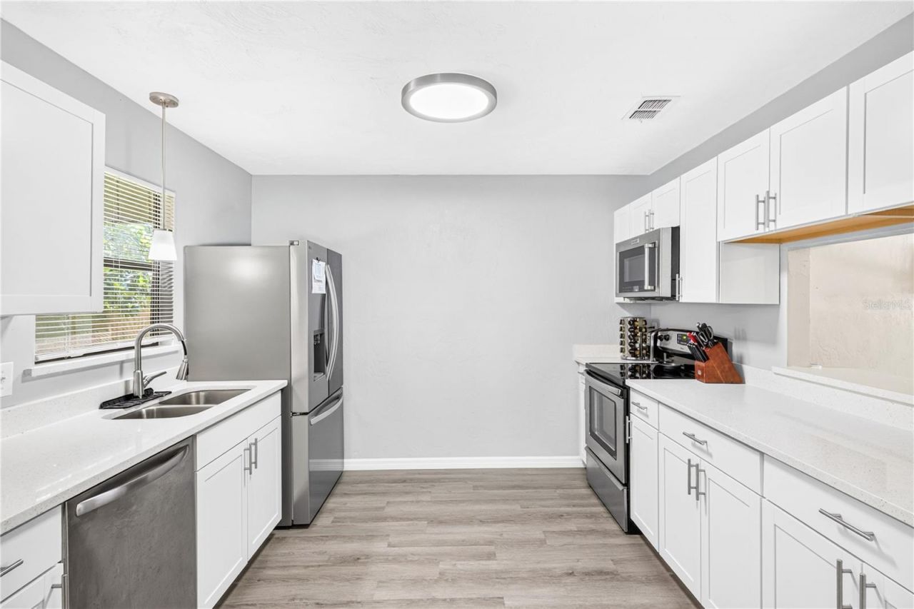 2627 Unity Tree Drive , Edgewater, FL 32141 Photo