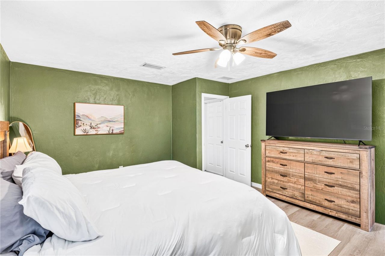 2627 Unity Tree Drive , Edgewater, FL 32141 Photo