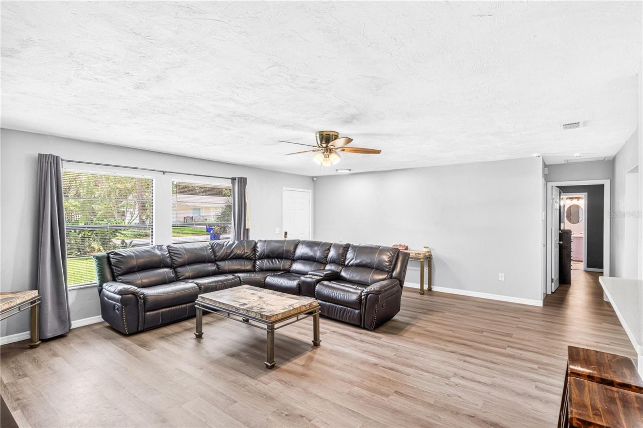 2627 Unity Tree Drive , Edgewater, FL 32141 Photo
