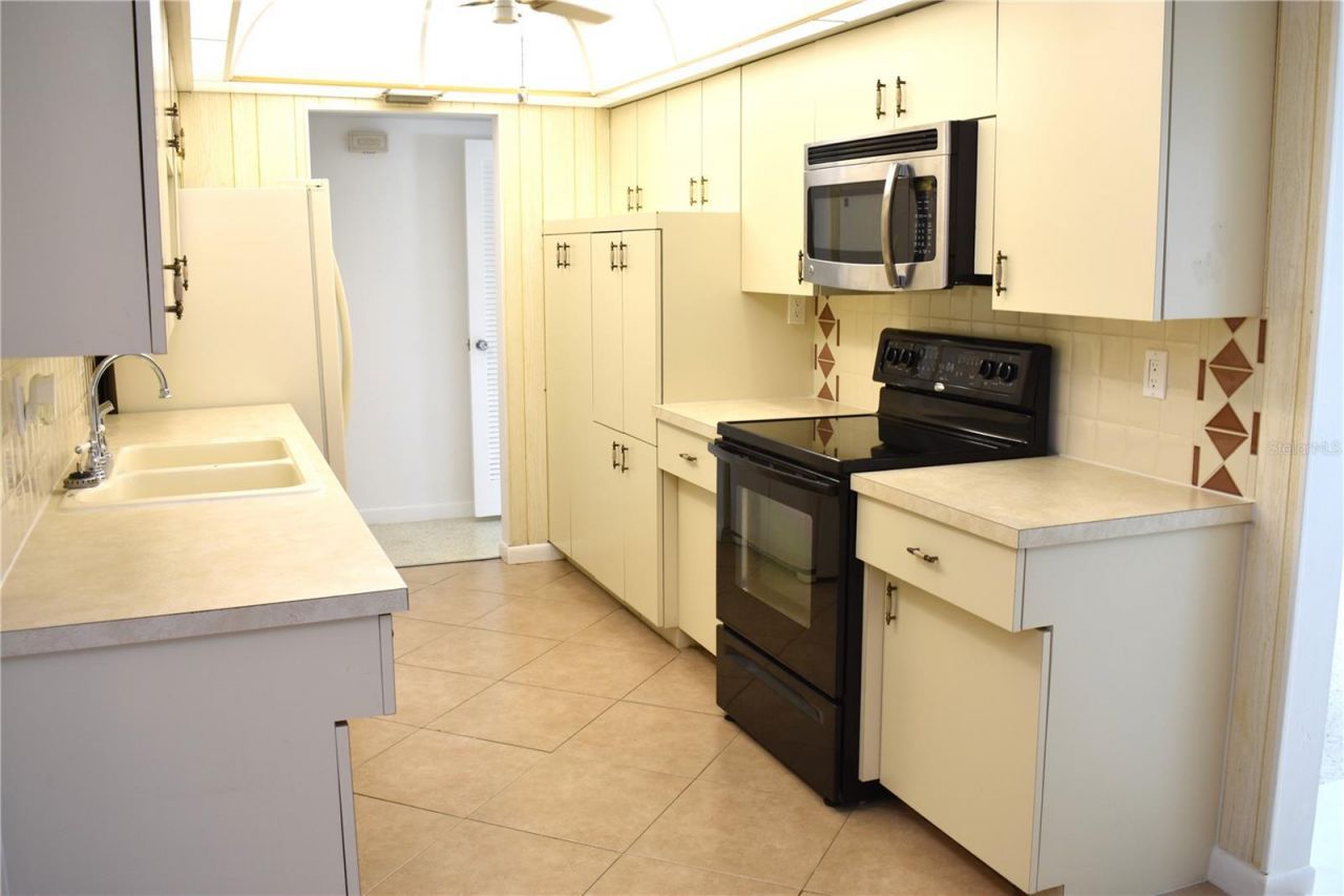 3602 17th Avenue W, Bradenton, FL 34205 Photo