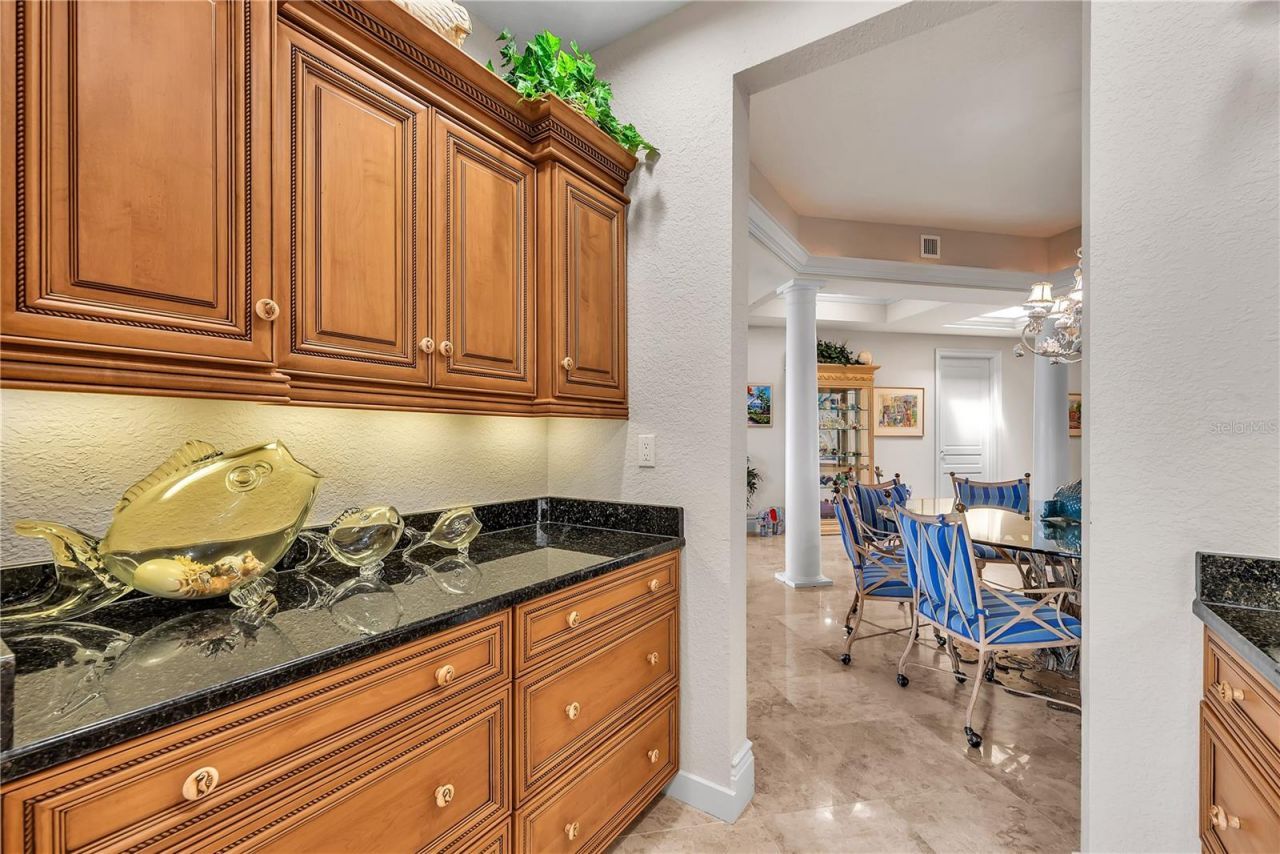 16300 Gulf Boulevard, Unit 500A, Redington Beach, FL 33708 Photo