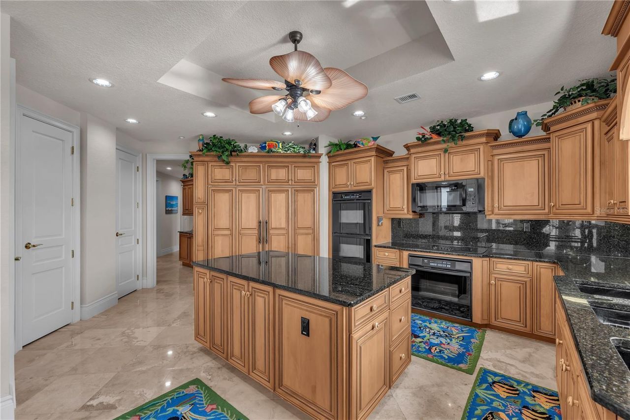 16300 Gulf Boulevard, Unit 500A, Redington Beach, FL 33708 Photo