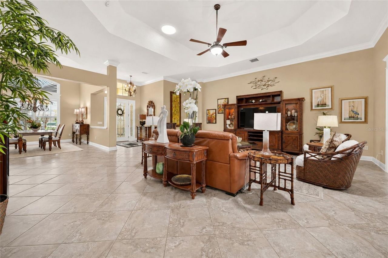 622 Laurel Run , The Villages, FL 32162 Photo