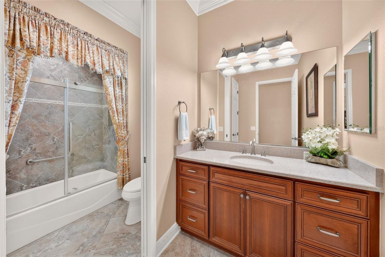 622 Laurel Run , The Villages, FL 32162 Photo