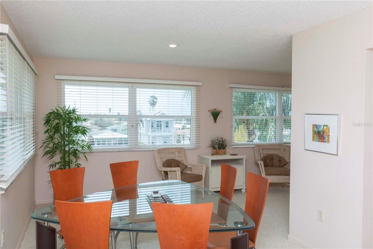 4452 Garnet Drive , Unit 306, New Port Richey, FL 34652 Photo