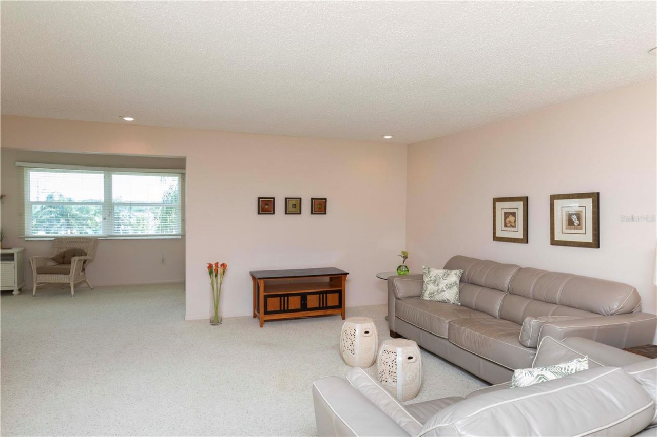 4452 Garnet Drive , Unit 306, New Port Richey, FL 34652 Photo