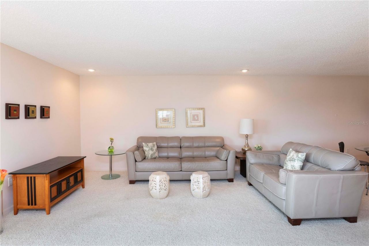 4452 Garnet Drive , Unit 306, New Port Richey, FL 34652 Photo