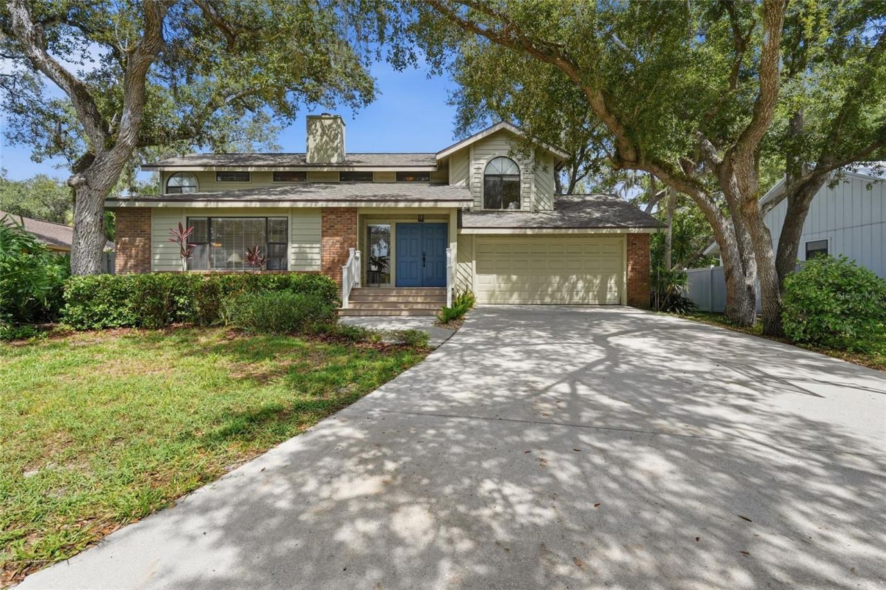 735 Forestview Drive, Sarasota, FL 34232 Main Photo