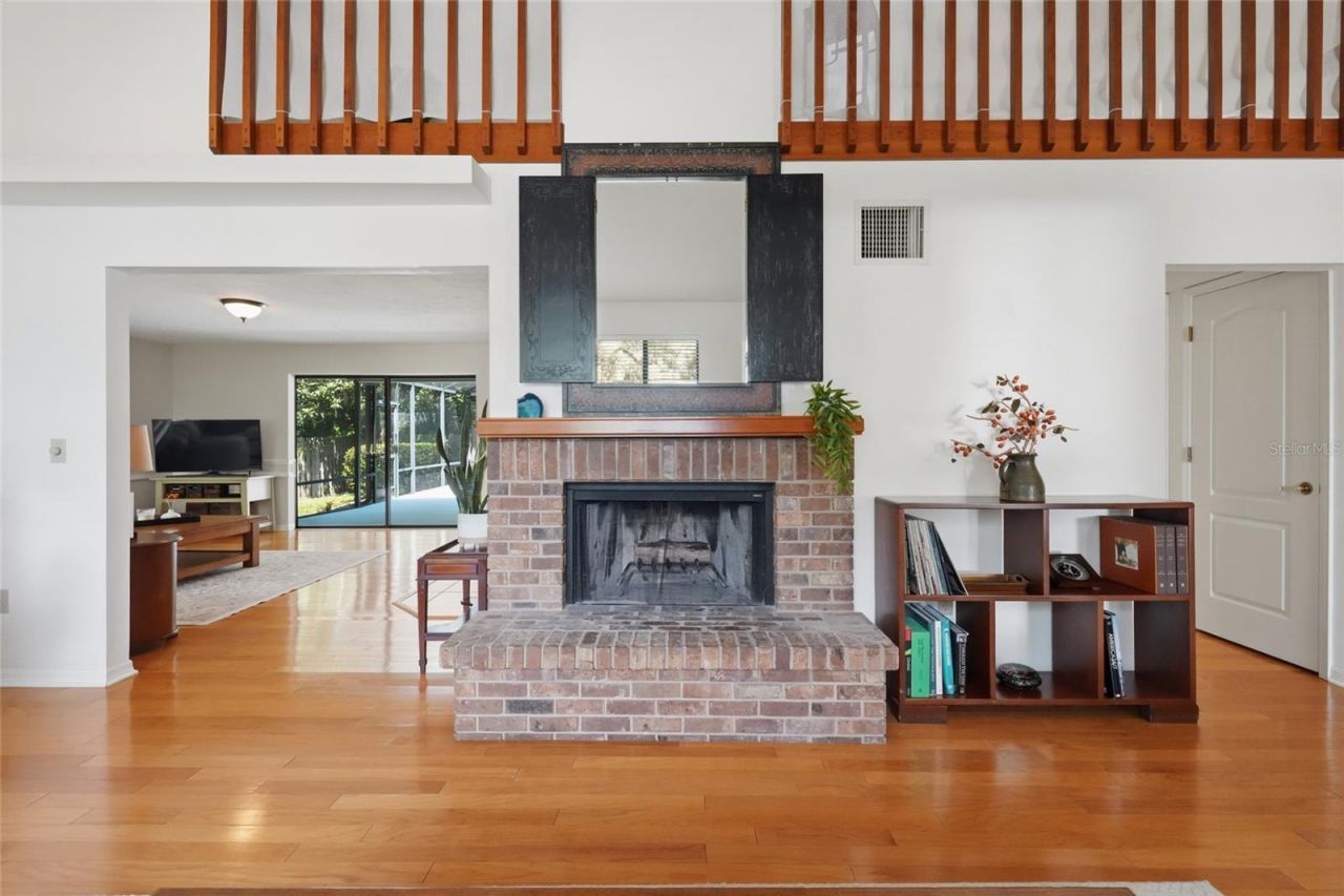 735 Forestview Drive, Sarasota, FL 34232 Photo