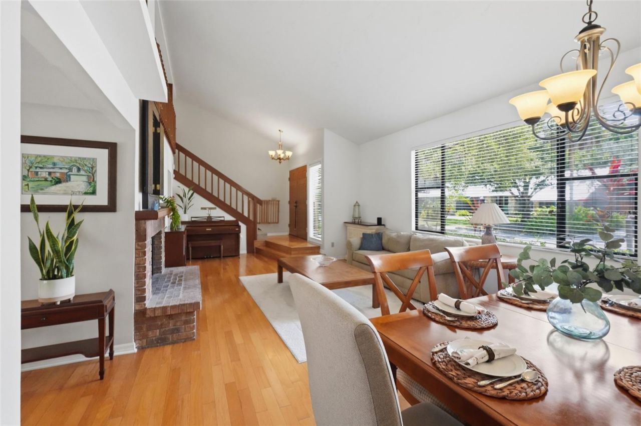 735 Forestview Drive, Sarasota, FL 34232 Photo