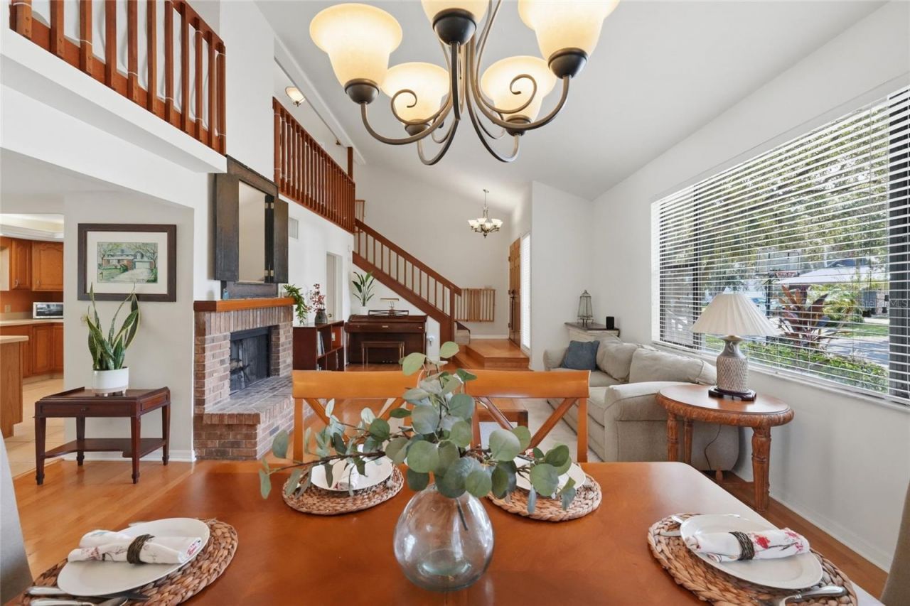 735 Forestview Drive, Sarasota, FL 34232 Photo