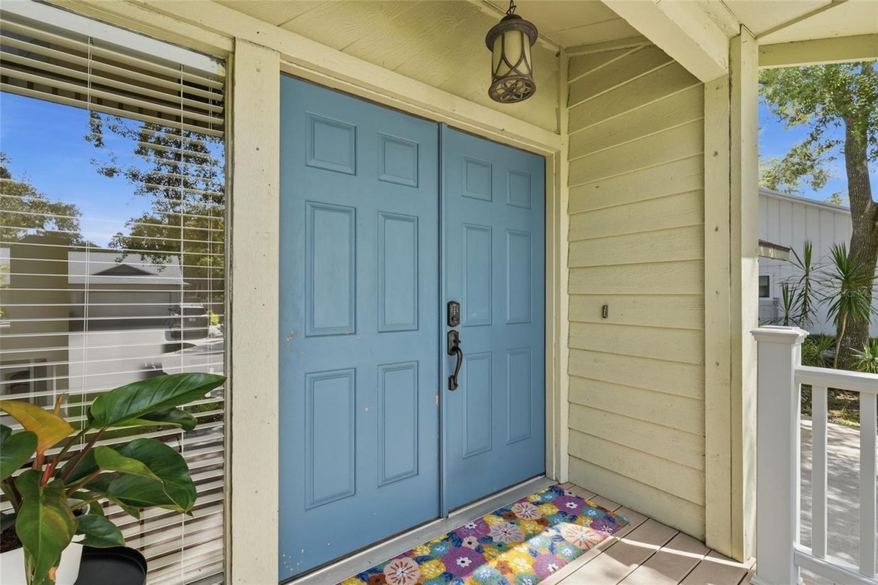 735 Forestview Drive, Sarasota, FL 34232 Photo