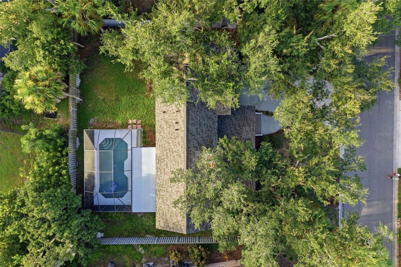 735 Forestview Drive, Sarasota, FL 34232 Photo
