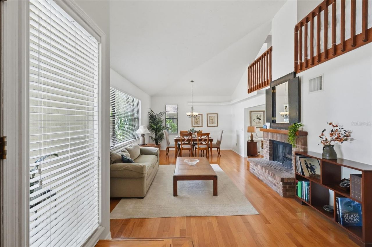 735 Forestview Drive, Sarasota, FL 34232 Photo