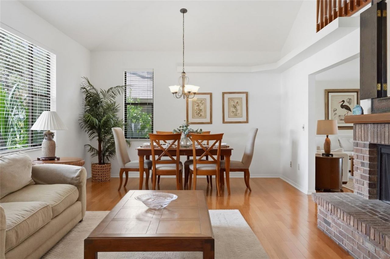 735 Forestview Drive, Sarasota, FL 34232 Photo
