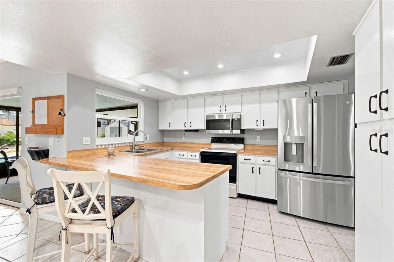 3721 Sand Pebble Drive, Valrico, FL 33596 Photo