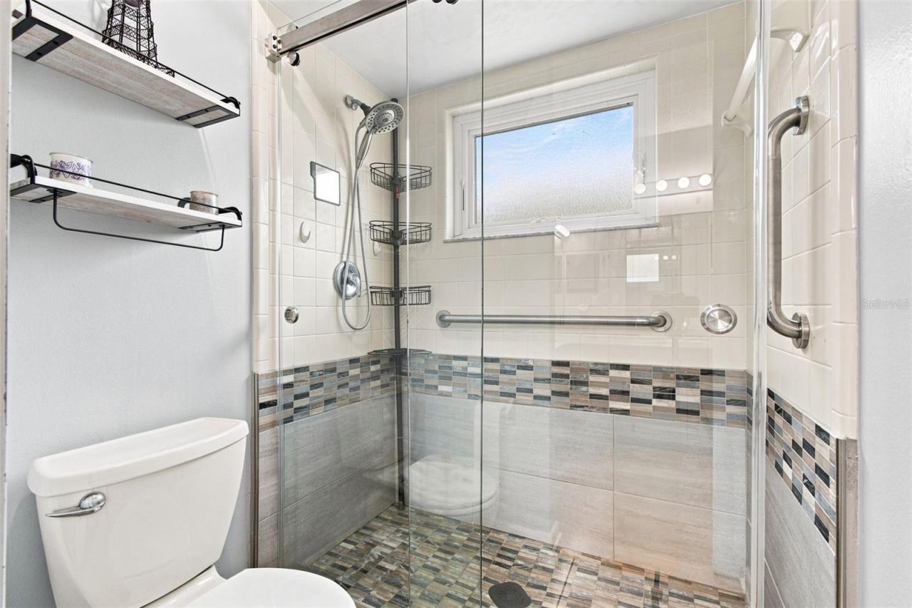 3721 Sand Pebble Drive, Valrico, FL 33596 Photo