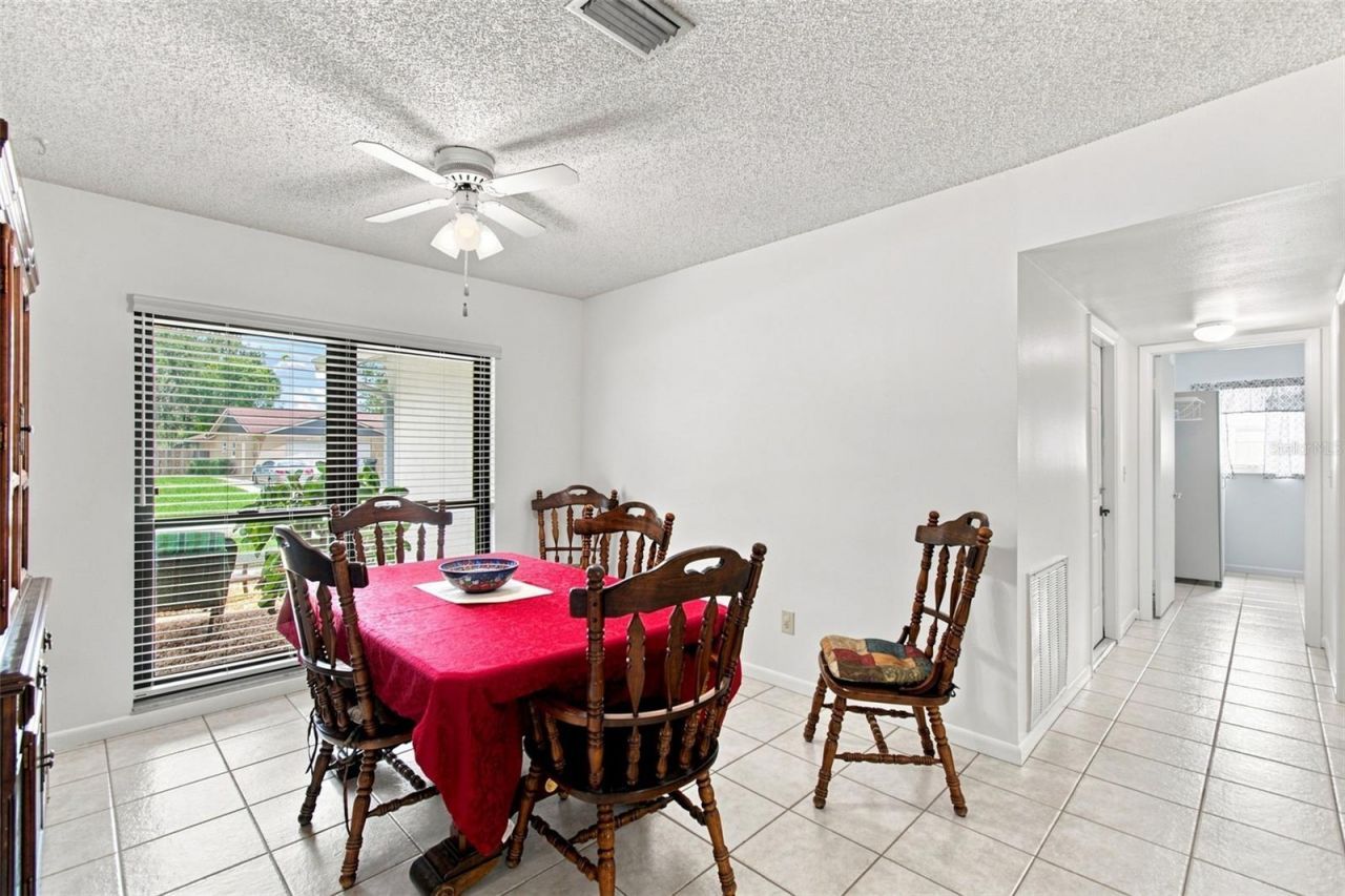 3721 Sand Pebble Drive, Valrico, FL 33596 Photo