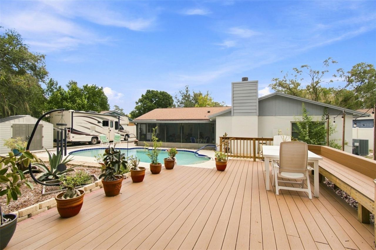 3721 Sand Pebble Drive, Valrico, FL 33596 Photo