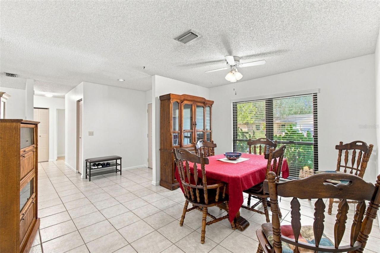 3721 Sand Pebble Drive, Valrico, FL 33596 Photo