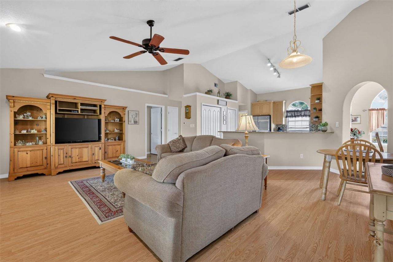 3237 Indian Trail , Eustis, FL 32726 Photo