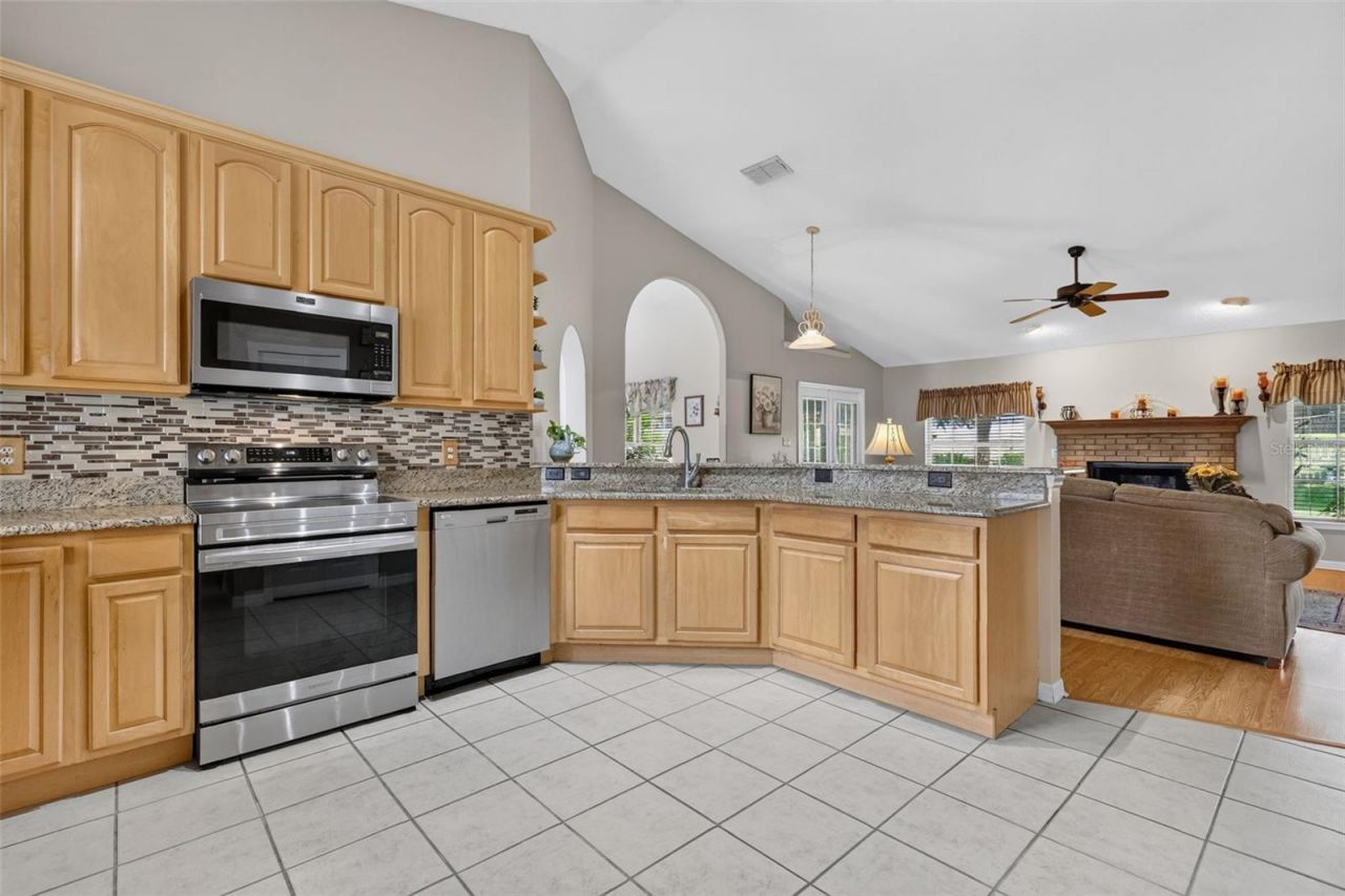 3237 Indian Trail , Eustis, FL 32726 Photo