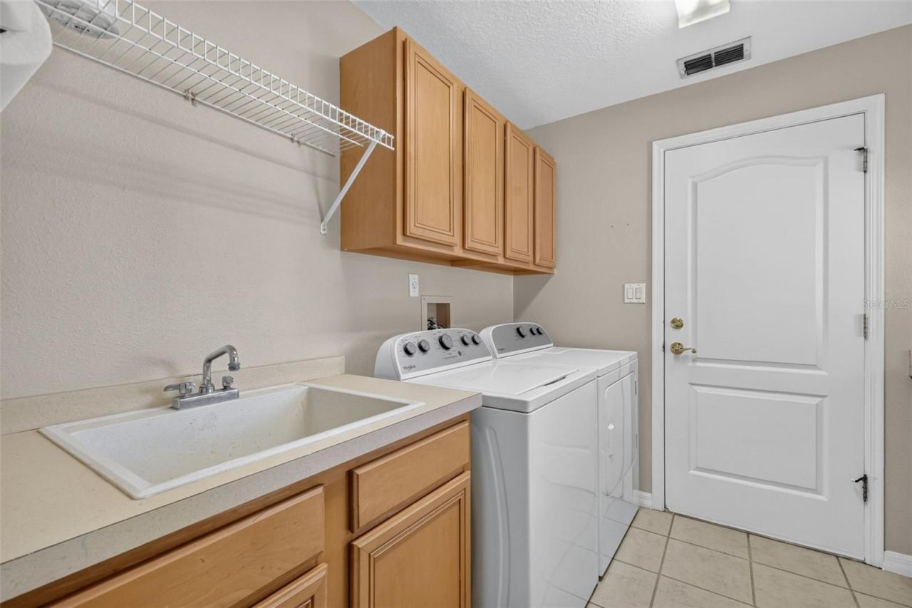 3237 Indian Trail , Eustis, FL 32726 Photo