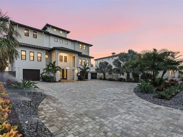 15908 GULF BOULEVARD, REDINGTON BEACH, FL 33708