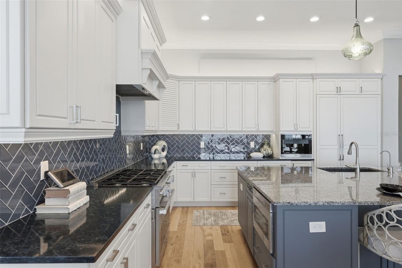 15908 Gulf Boulevard, Redington Beach, FL 33708 Photo