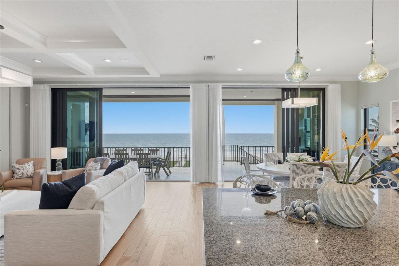 15908 Gulf Boulevard, Redington Beach, FL 33708 Photo