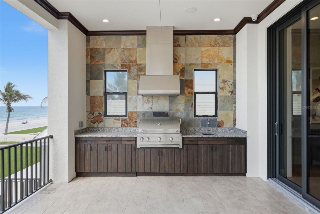 15908 Gulf Boulevard, Redington Beach, FL 33708 Photo