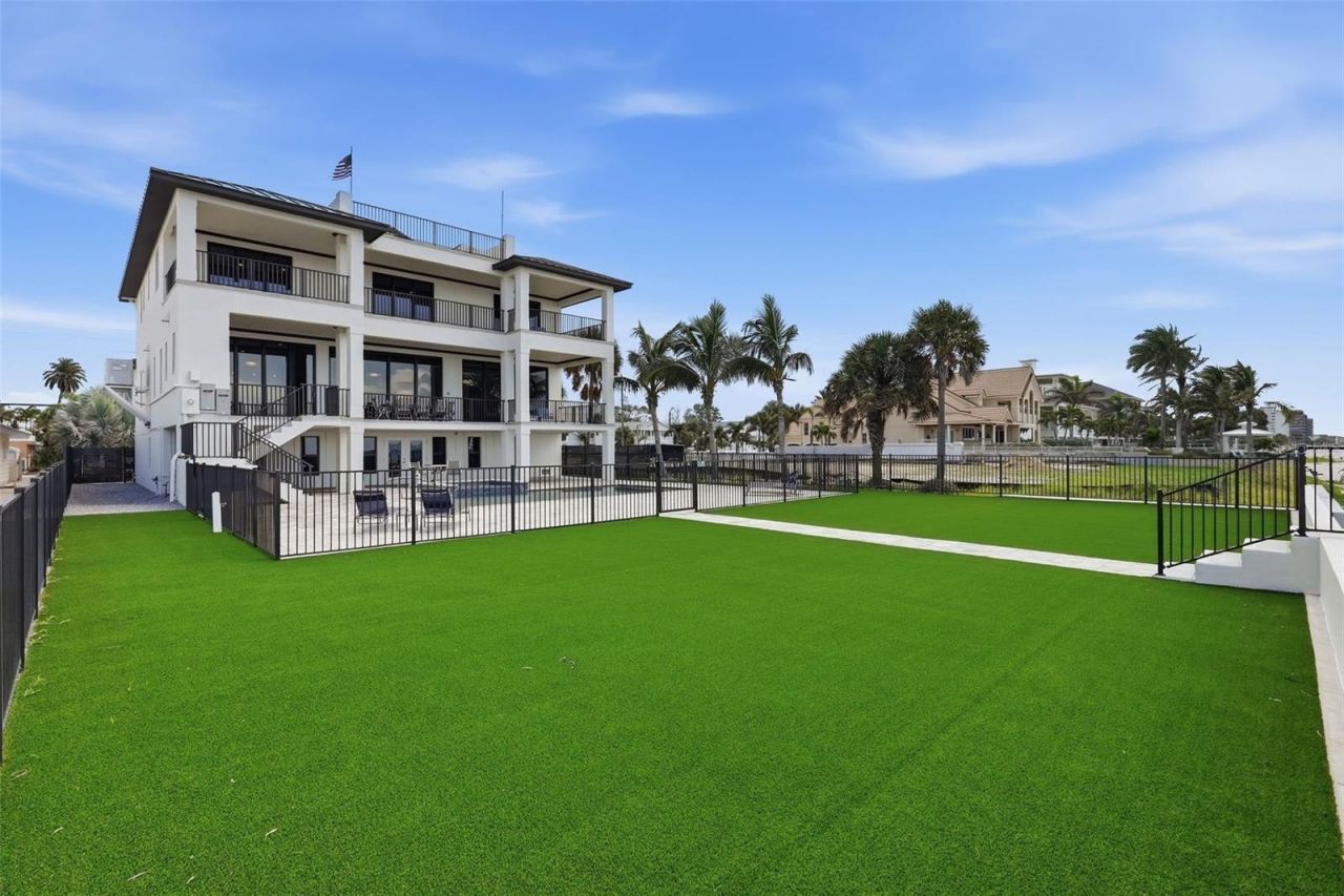 15908 Gulf Boulevard, Redington Beach, FL 33708 Photo