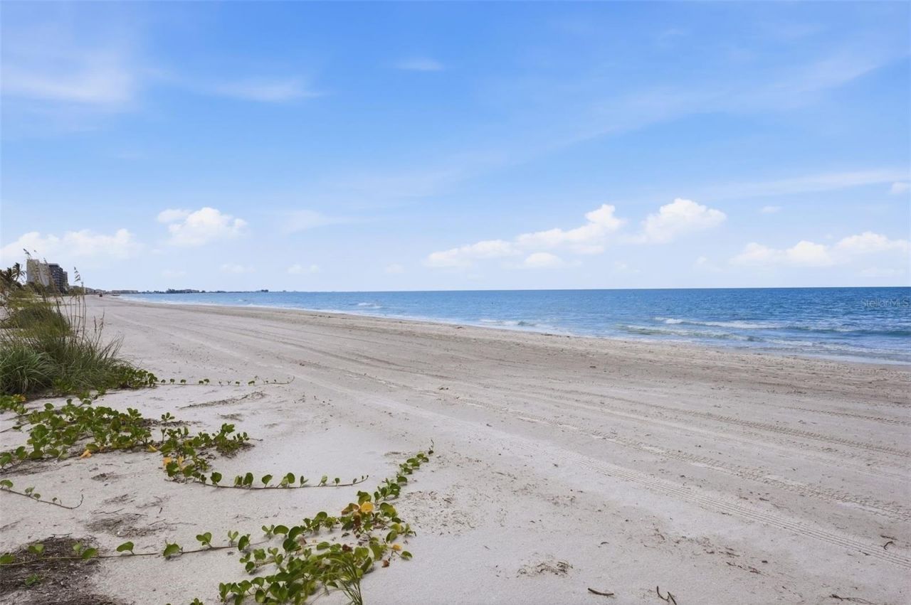 15908 Gulf Boulevard, Redington Beach, FL 33708 Photo