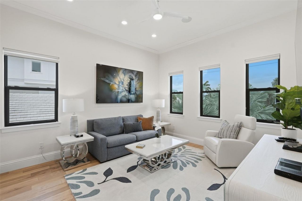 15908 Gulf Boulevard, Redington Beach, FL 33708 Photo