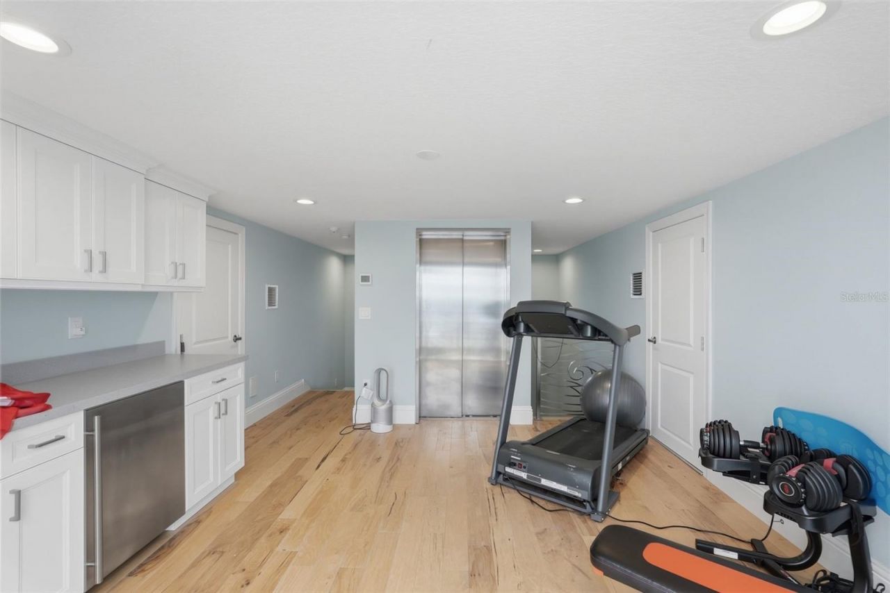 15908 Gulf Boulevard, Redington Beach, FL 33708 Photo