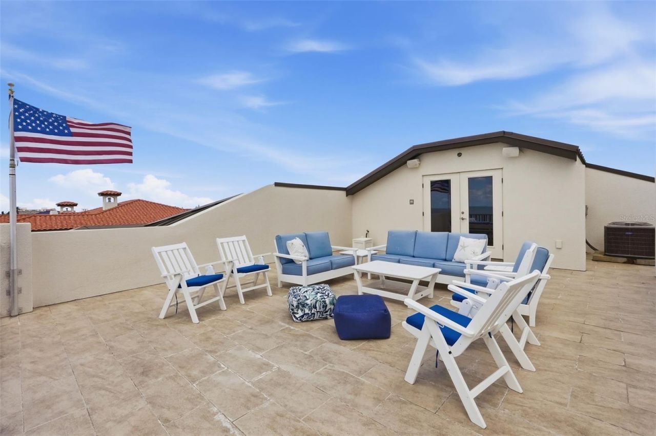 15908 Gulf Boulevard, Redington Beach, FL 33708 Photo