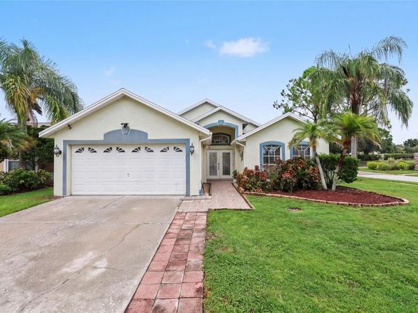 1102 VINETREE DRIVE , BRANDON, FL 33510