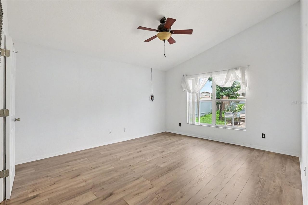 1102 Vinetree Drive , Brandon, FL 33510 Photo