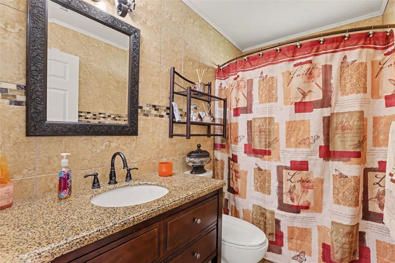 1102 Vinetree Drive , Brandon, FL 33510 Photo