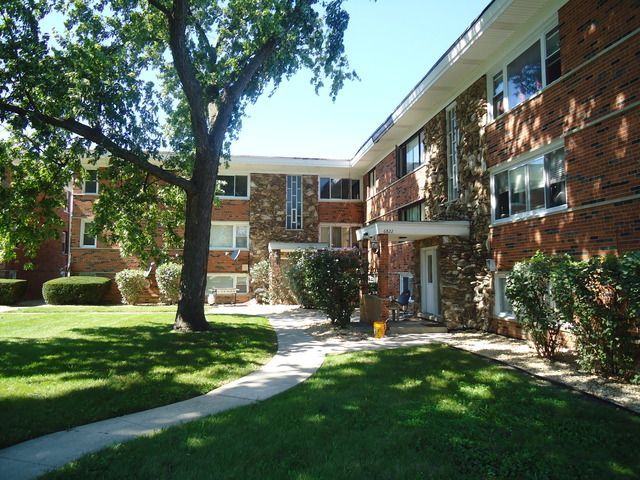6826 W Lode Drive, Unit 3A, Worth, IL 60482 Main Photo
