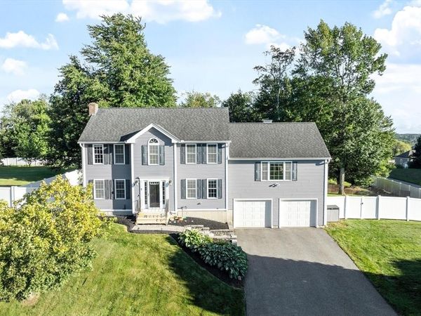 2 Horizon Road, Rutland, MA 01543