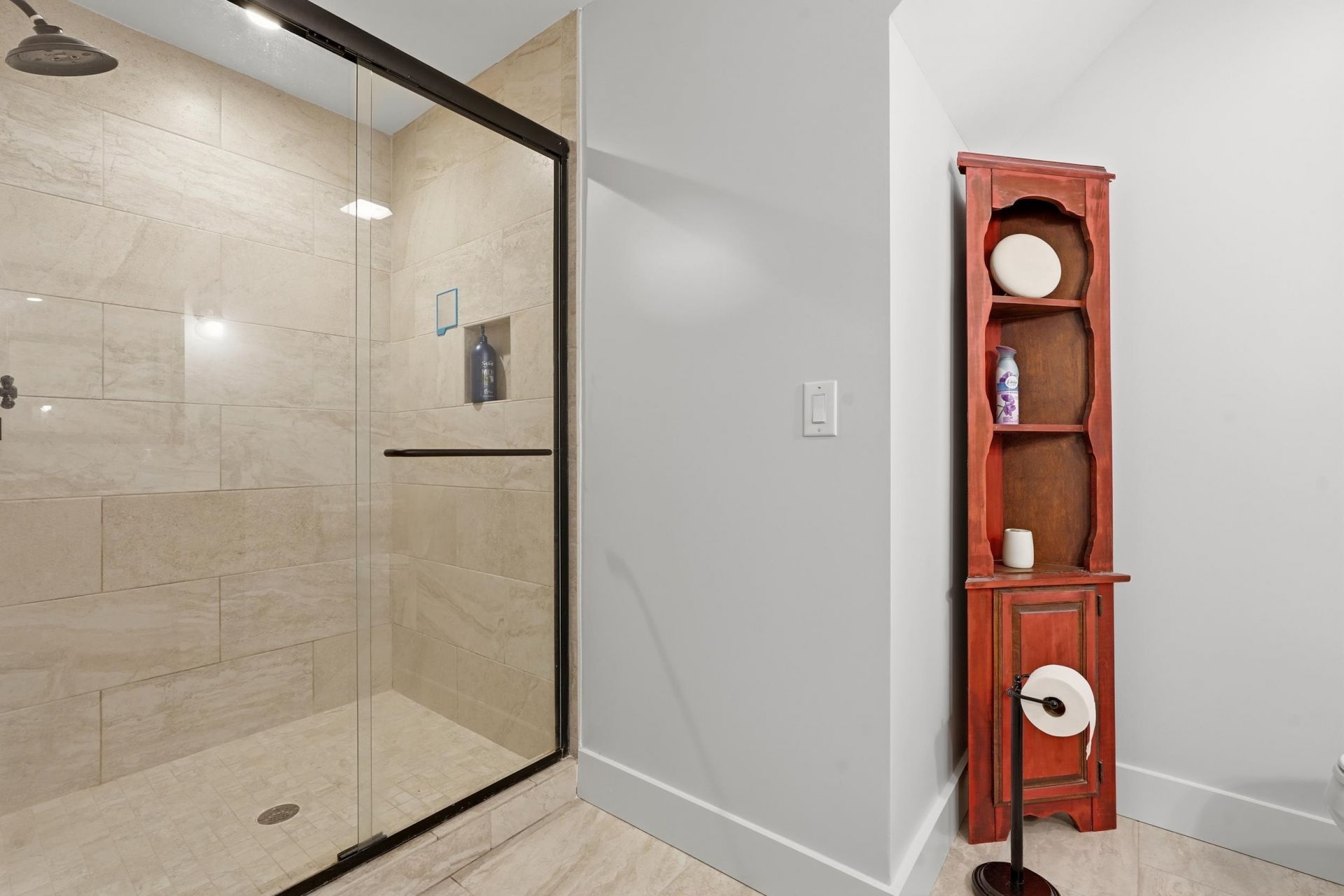 652 Whispering Pines Ct. Photo 28