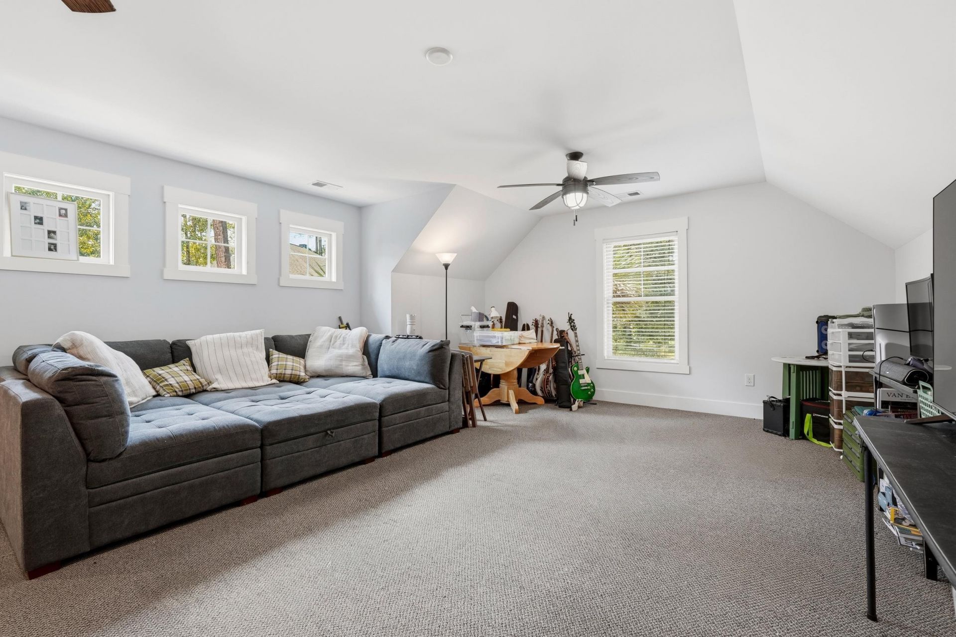 652 Whispering Pines Ct. Photo 35