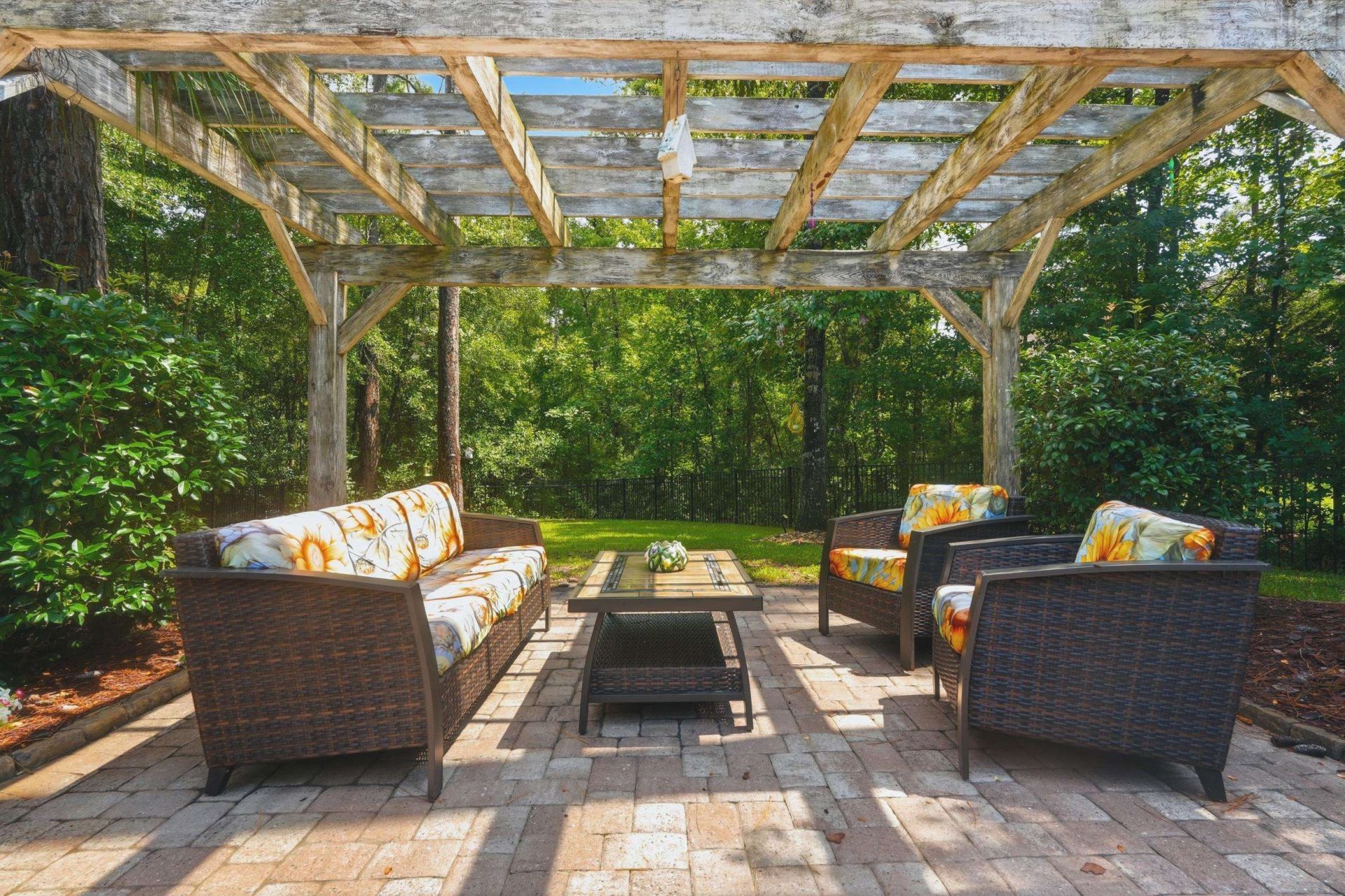 652 Whispering Pines Ct. Photo 44
