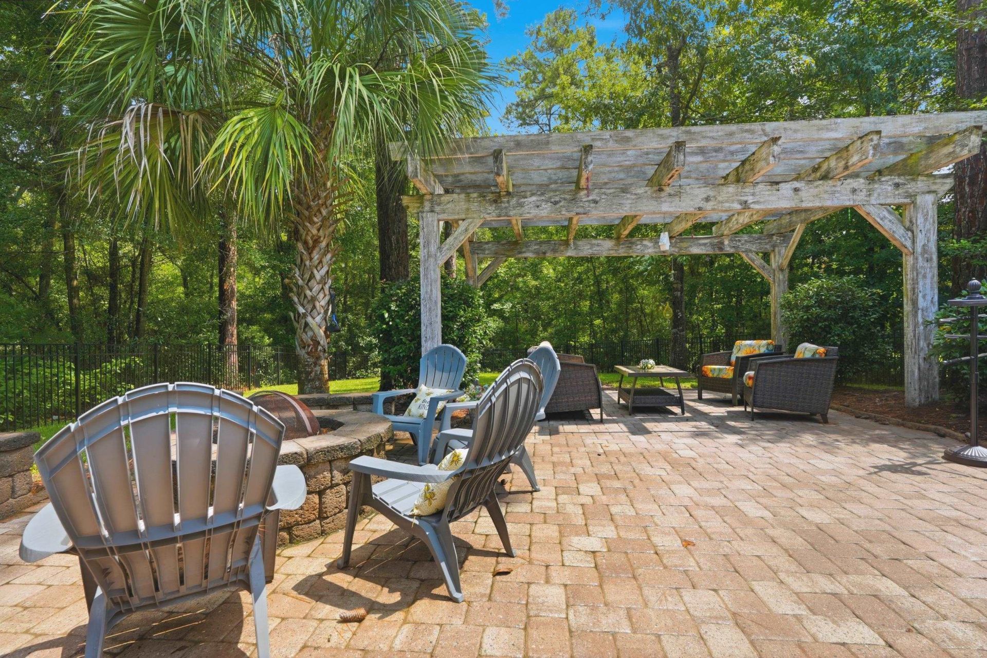 652 Whispering Pines Ct. Photo 45