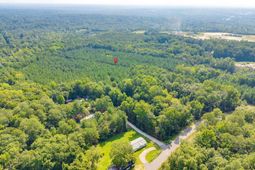 2151 Sara Matthews Road photo 4
