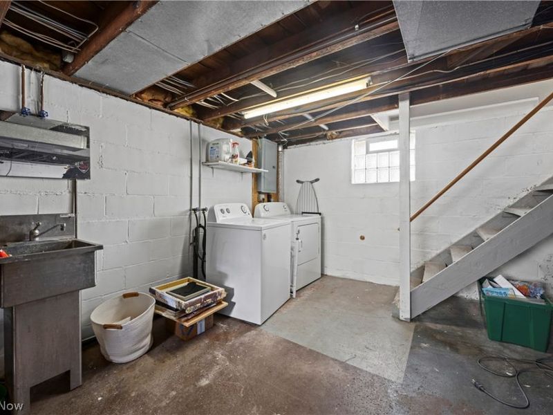 173 25th Street NW, Barberton, OH 44203 Photo 32